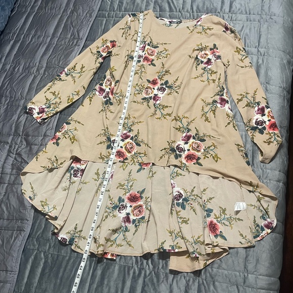 SHEIN CURVE  2XL  TUNIC TOP - Picture 4 of 9